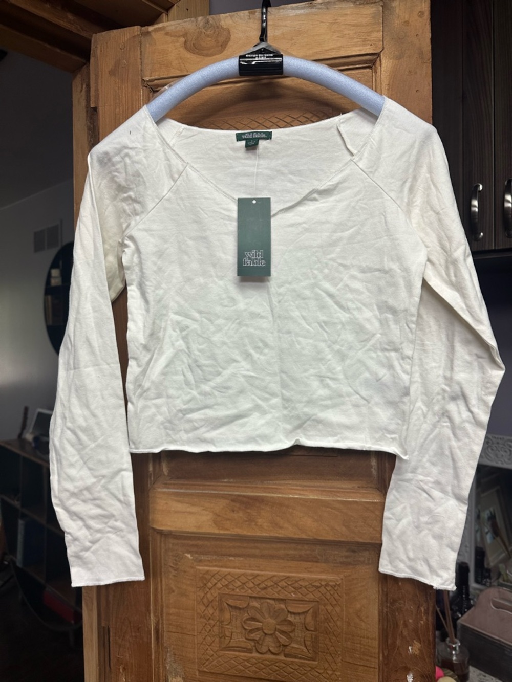 Wild Fable cream crop top NEW! Lightweight long sleeve spring